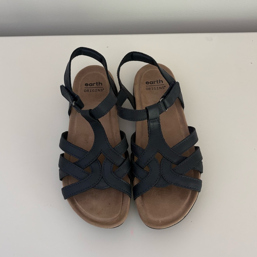 Earth origins navy strappy sandal